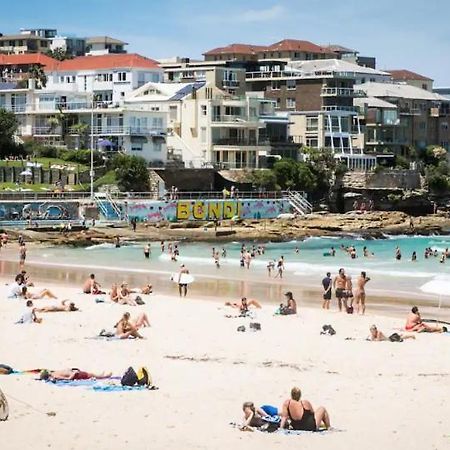 Best Location At Bondi Beach, On The Beach! Apartman Sydney Kültér fotó